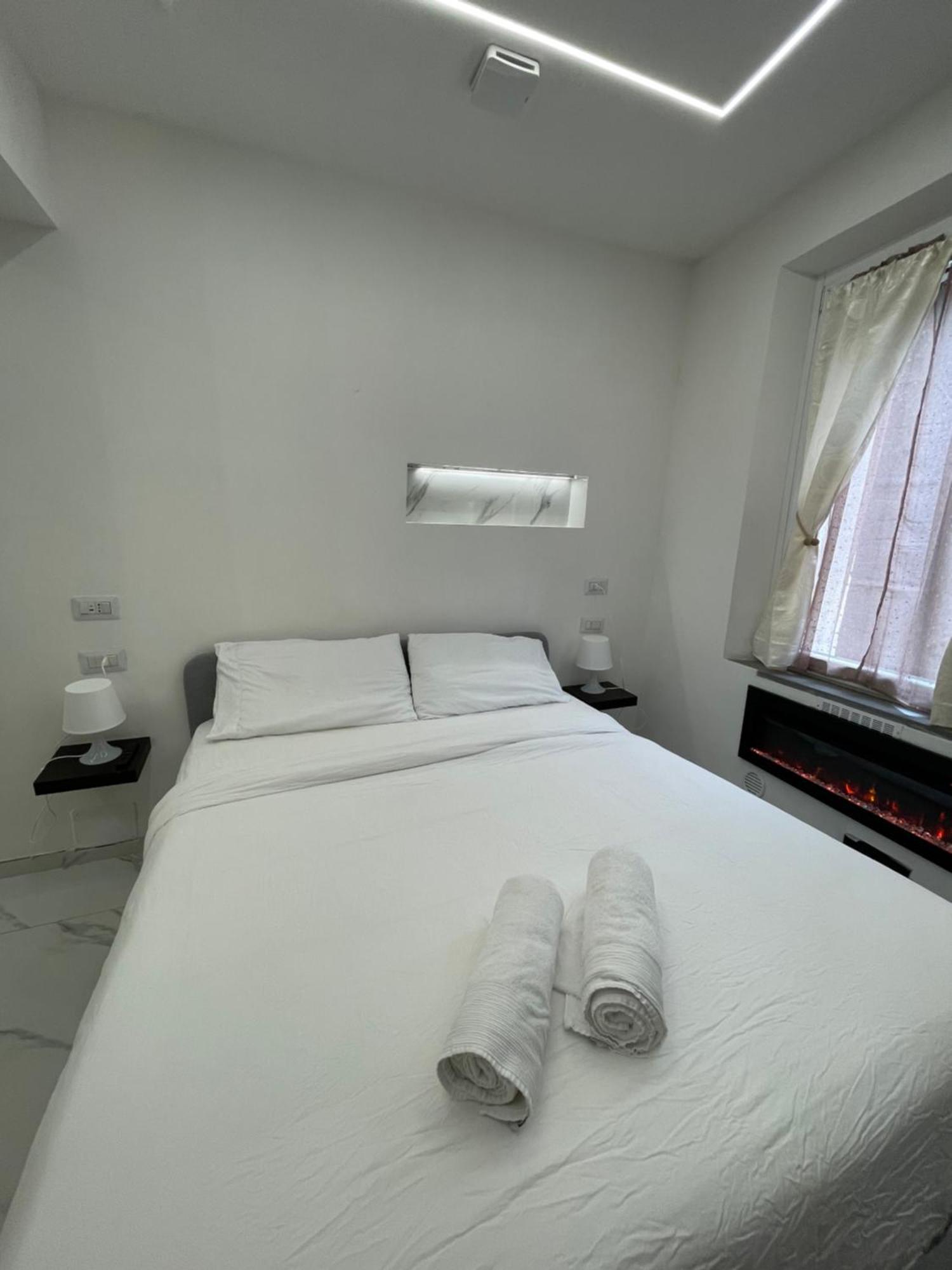 Apartamento Luxury 6 Al Duomo Di Parma Exterior foto