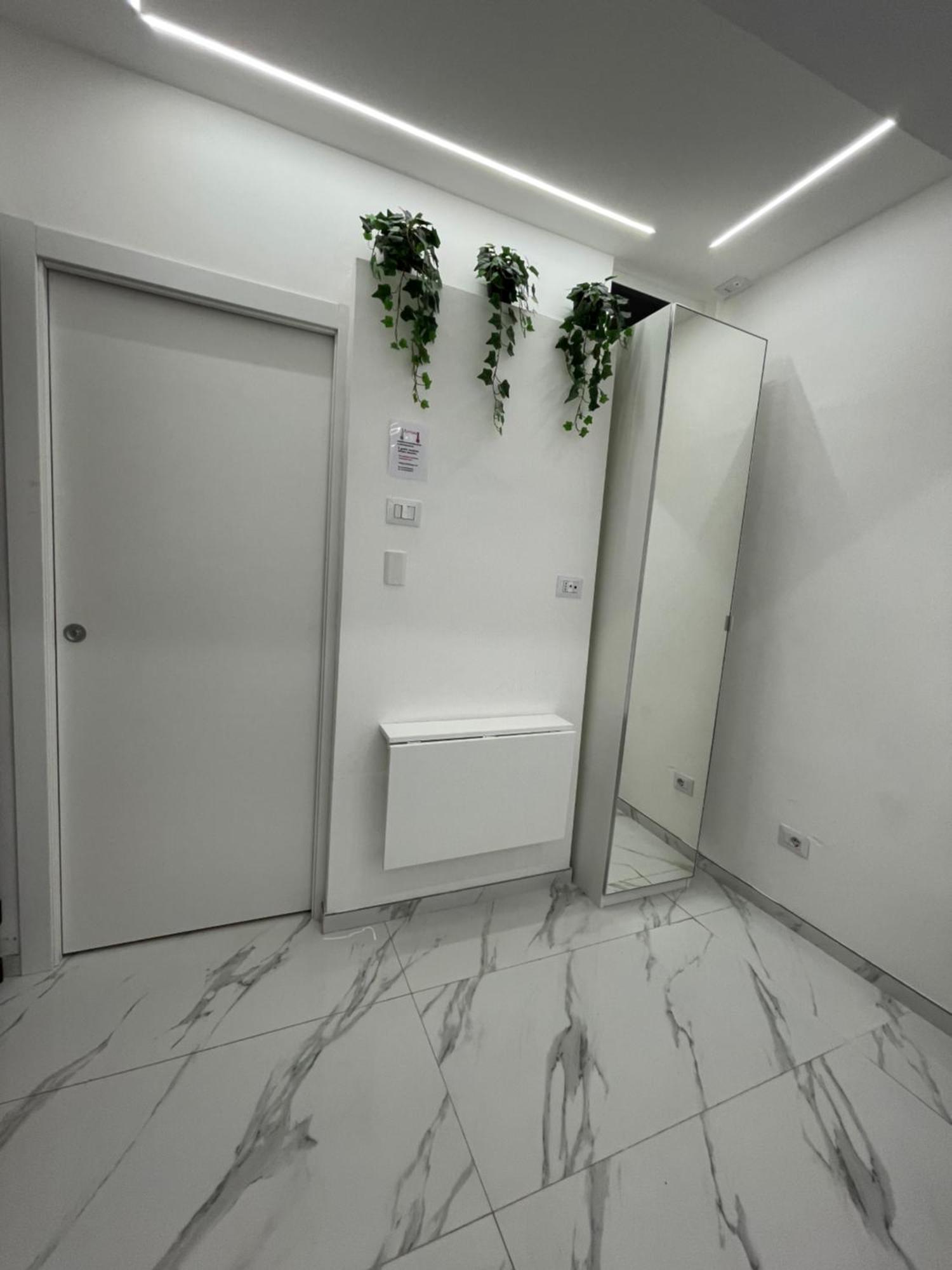 Apartamento Luxury 6 Al Duomo Di Parma Exterior foto